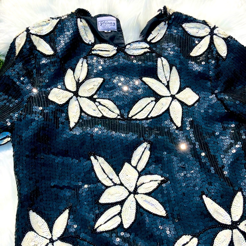 Super CUTE Vintage Stenay Sequin Silk Top